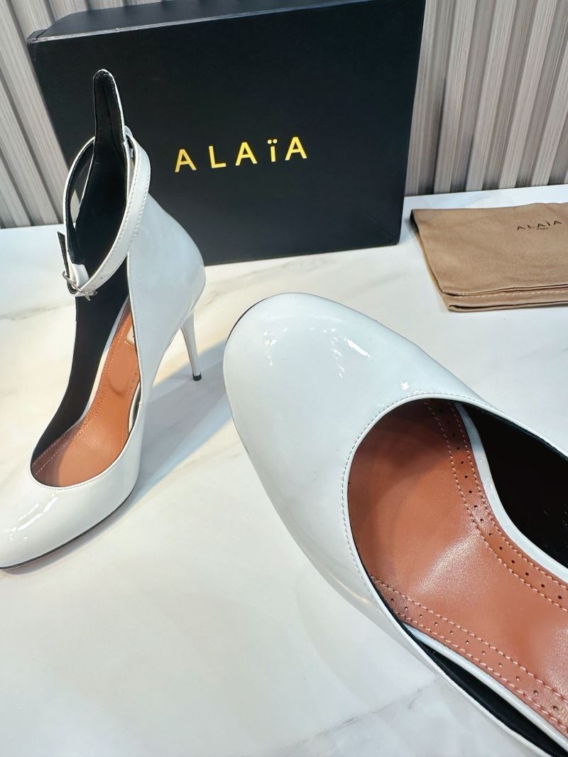 Alaia Shoes